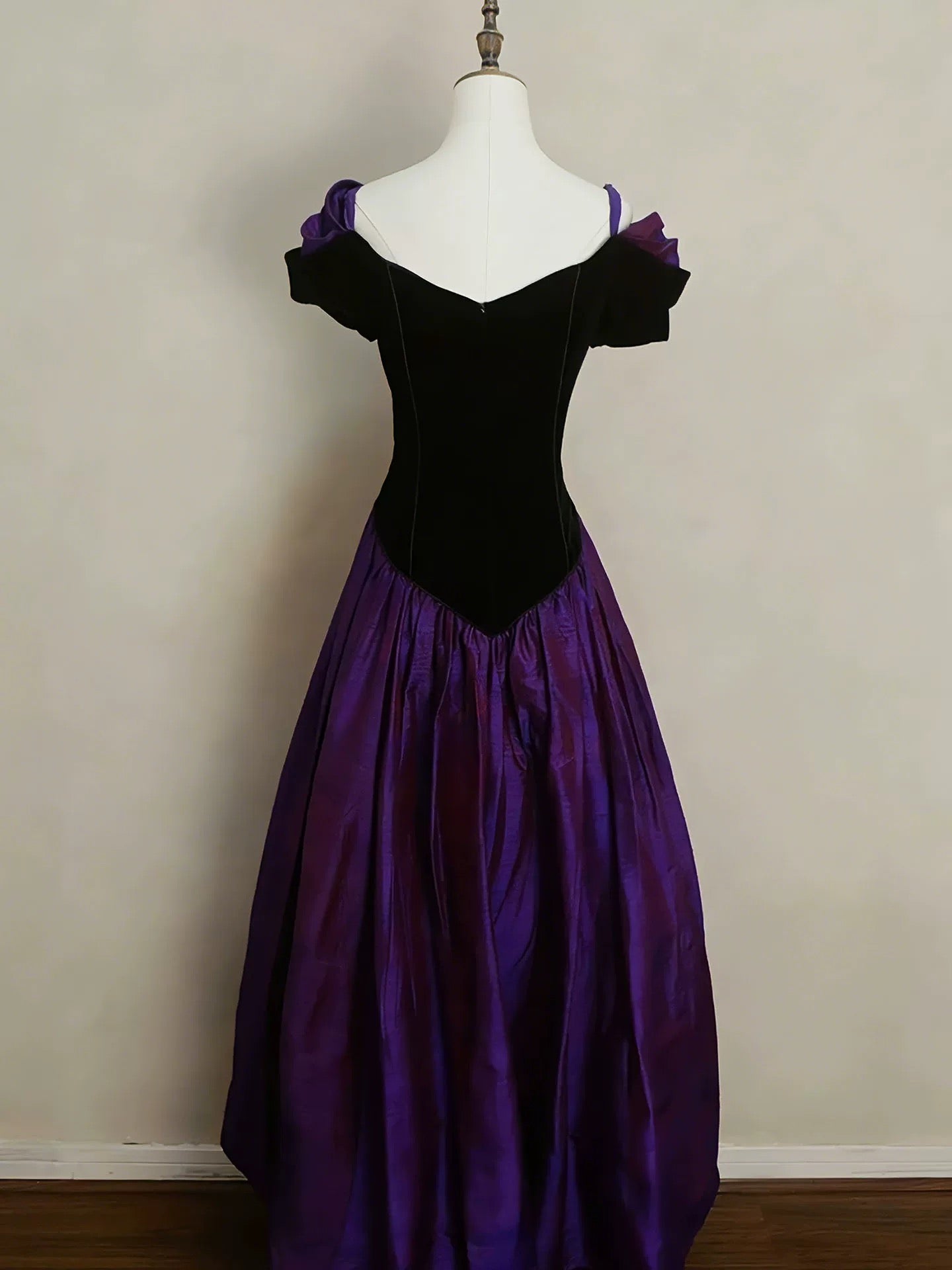 Beautiful Ball Gown Off The Shoulder With Ruffles Purple For High Schools Teens Prom Dresses Graduation Dress N1683