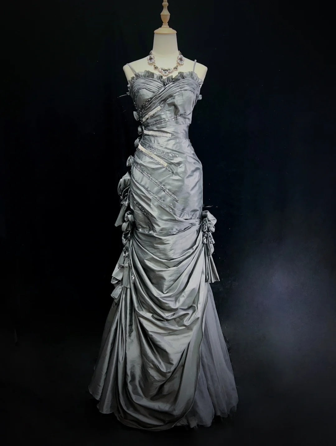 Modest Prom Dresses Mermaid Spaghetti Strap Grey Satin With 3D Flowers Formal Outfits N3653