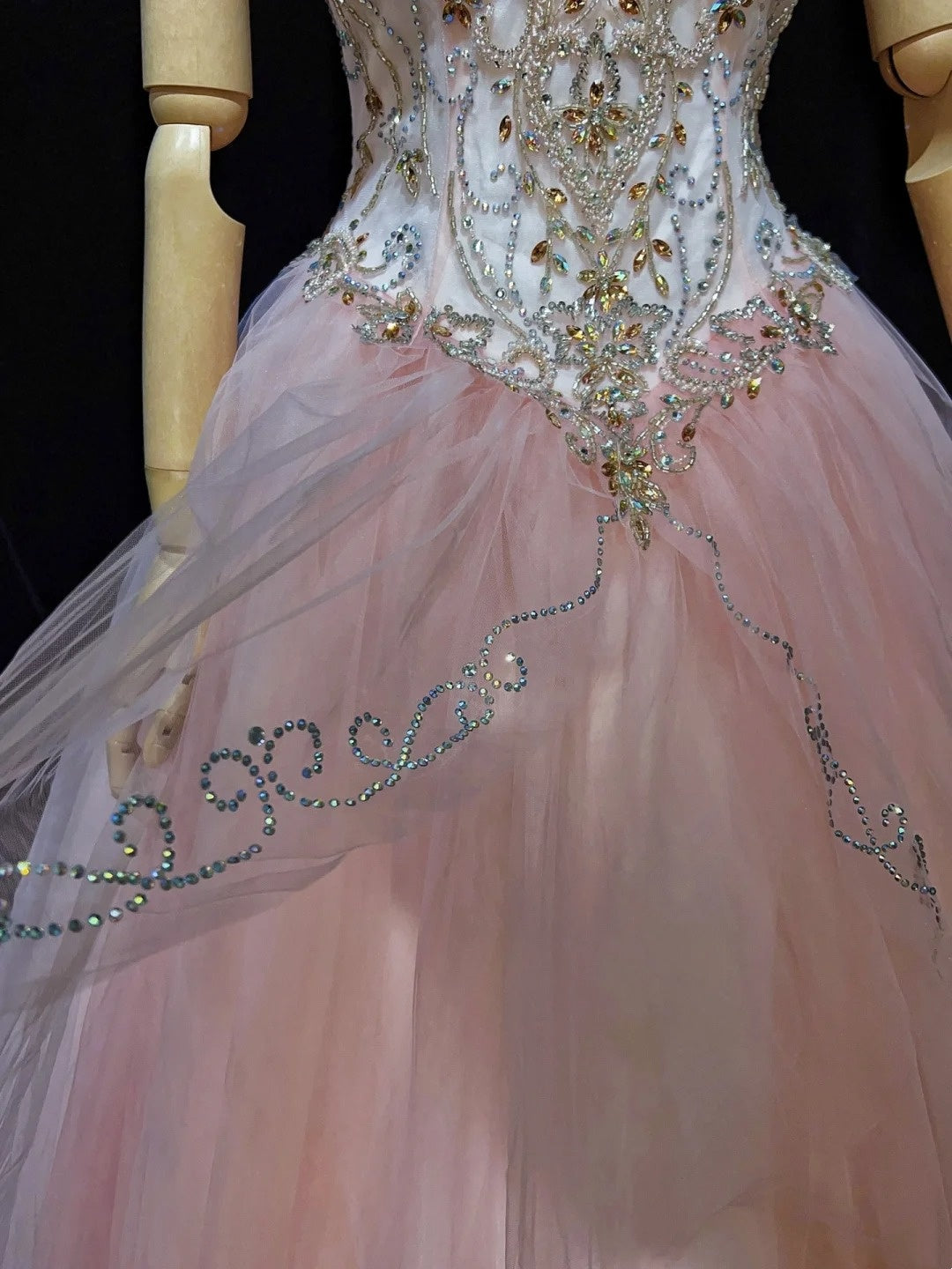 Princess Prom Dresses Inspo Ball Gown Pink Tulle Long With Beading Formal Gowns N3392