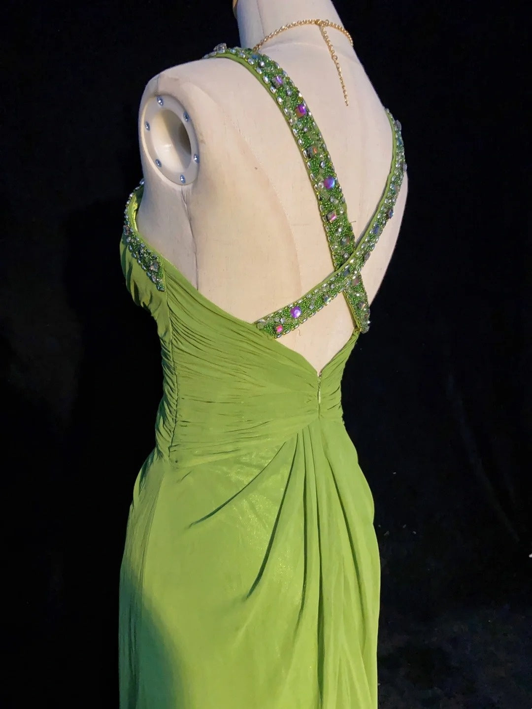 Modest Prom Dresses Mermaid Halter Olive Green With Beading Long Evening Outfits N3457