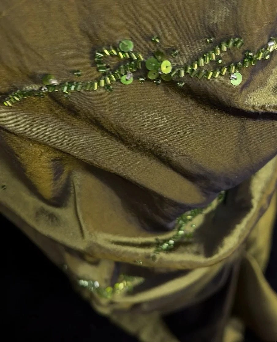 Vintage Prom Dresses 2000s Mermaid Halter V Neck Green Satin With Ruffled Beading Long Prom Gown N3094