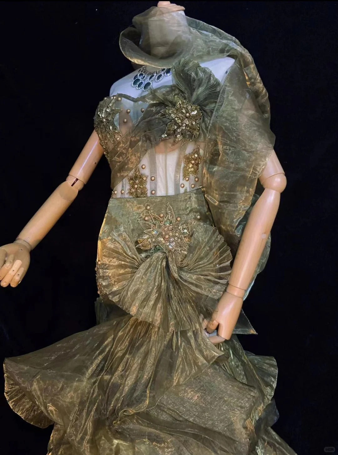 Gothic Glam Prom Dresses Mermaid Strapless Green Organza Sleeveless With Ruffled Semi Formal Evening Dress N3795