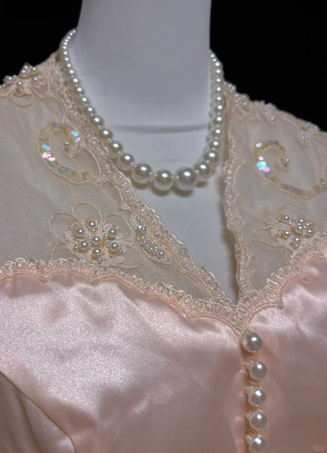 Princess Prom Dresses Ball Gown V Neck Pink Lace With Long Sleeves With Pearls Formal Evening Outfits N3878