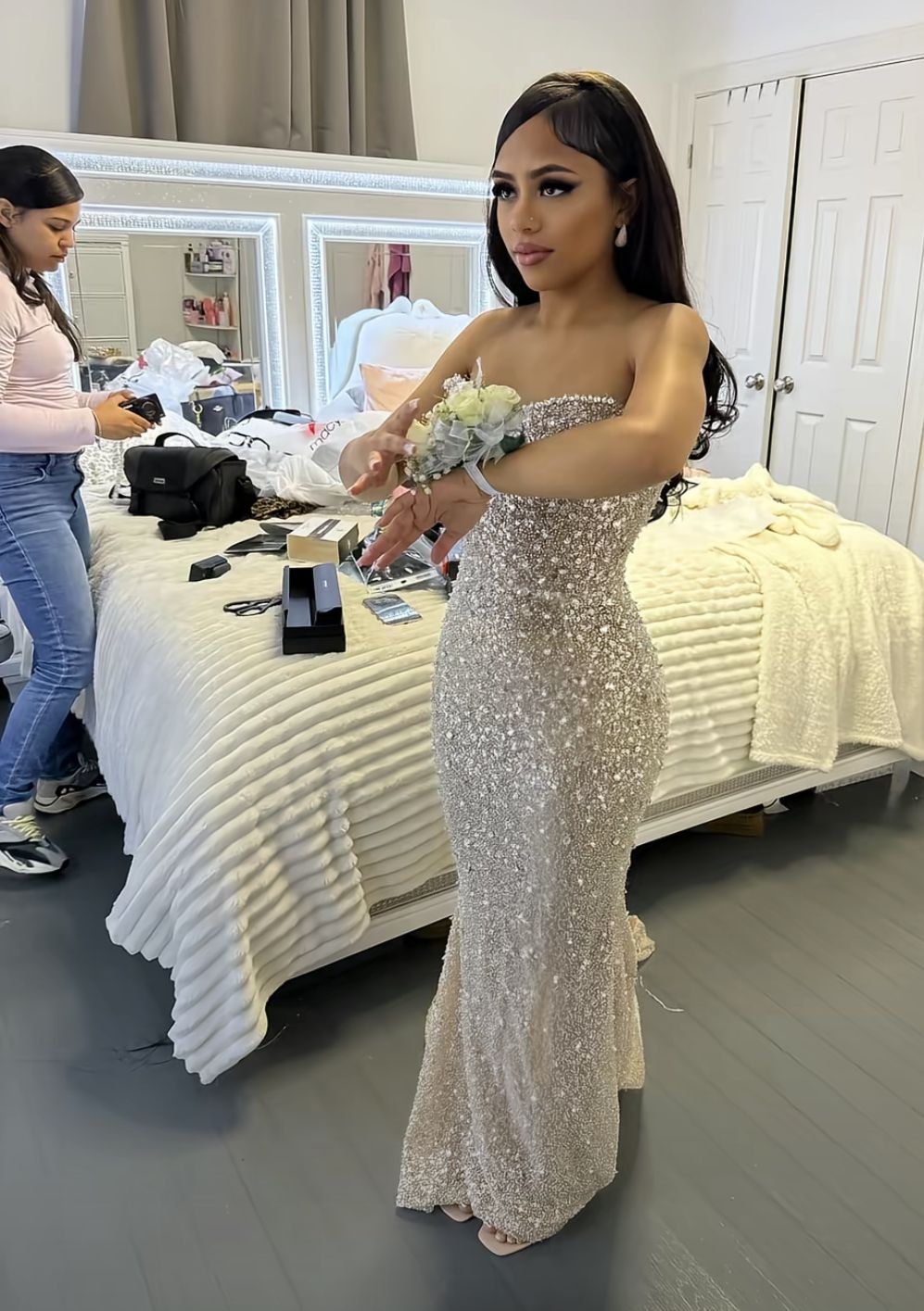 Modest Senior Prom Dresses High Schools Inspiration Mermaid Sweetheart Sequins Black Girl Semi Formal Grad Long Prom Dress For Teens AB2135