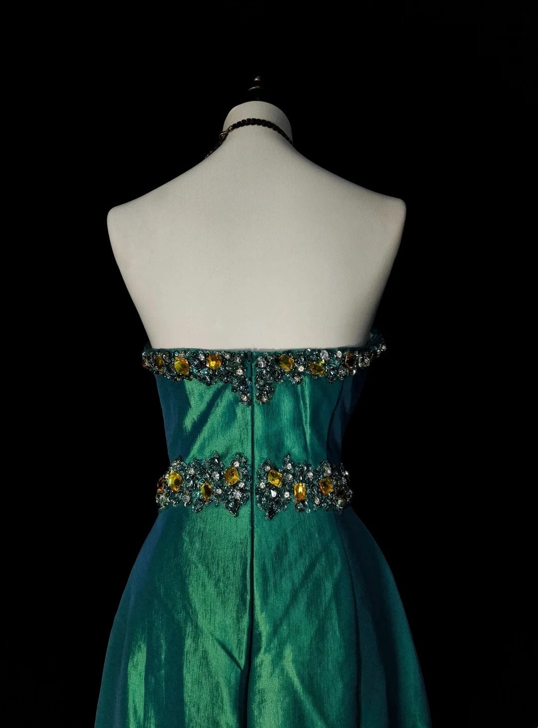 Vintage 1960s Mermaid Sweetheart Dark Green Satin Sleeveless Long Prom Formal Dresses N1596