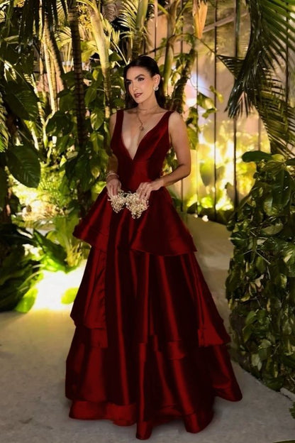 Straps Deep V Neck Sleeveless A Line Long Prom Dress With Pleated Birthday Outfits AB2313