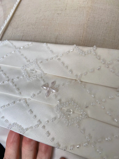 Modest Prom Dresses Inspo A line Spaghetti Strap White Satin With Cape For Women Formal Dress N3222