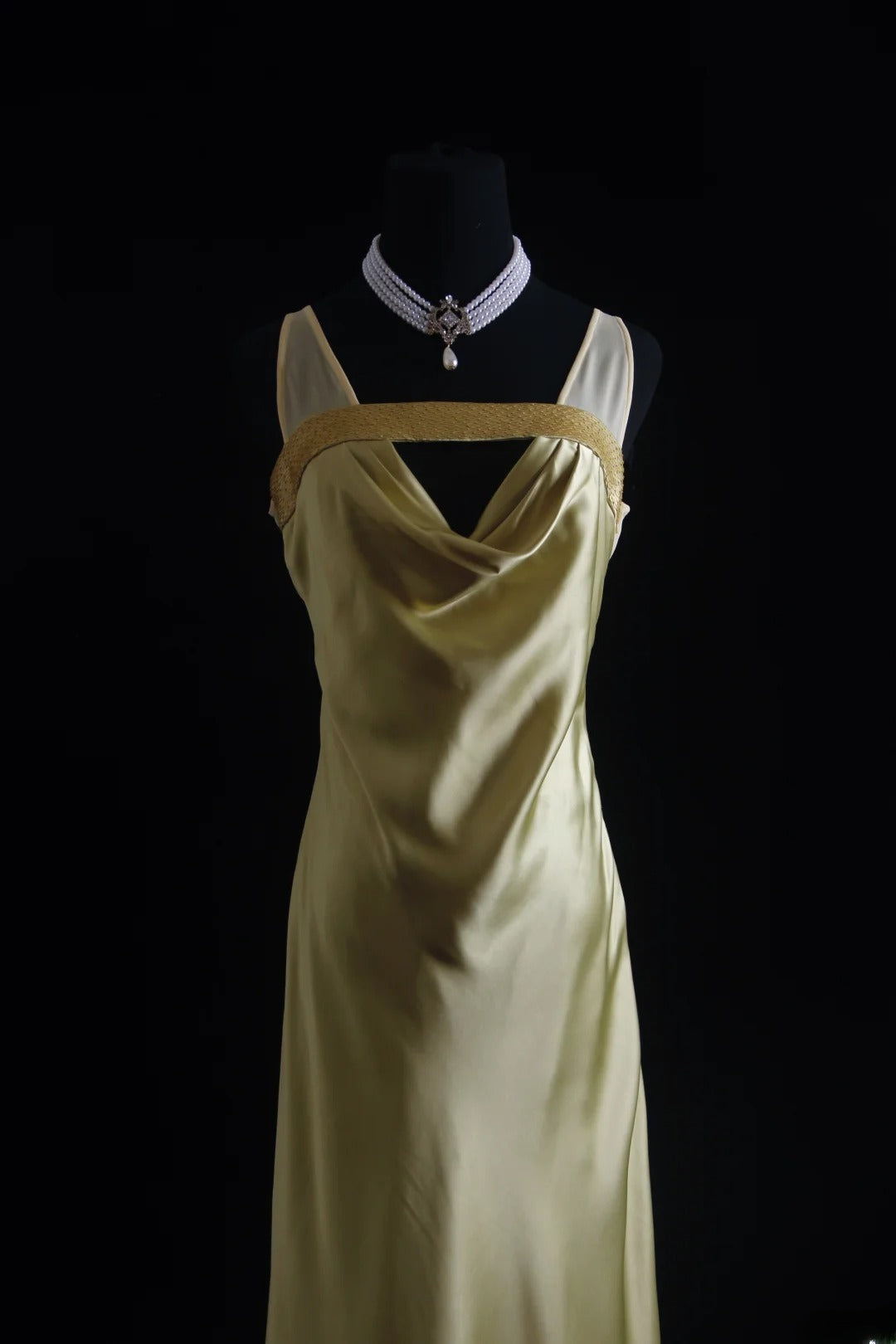 Vintage Prom Dresses 90s Formal Mermaid V Neck Green Silk Satin Mid Length Party Gowns Prom Dresses AS016