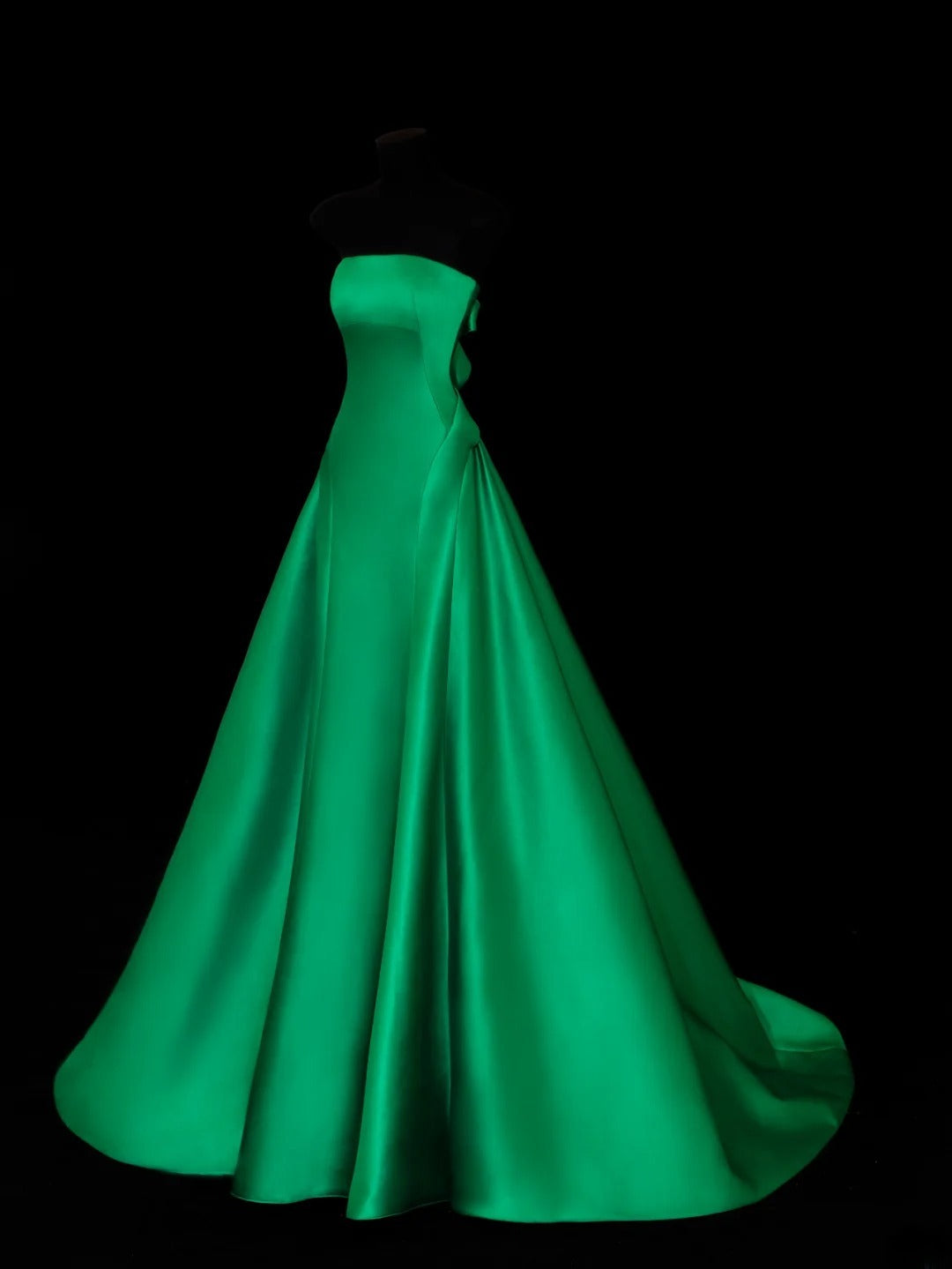 Modest Prom Dress Aesthetic Ball Gowns Strapless Green Satin Style Impress Long Prom Dresses Party Formal Gowns SA025