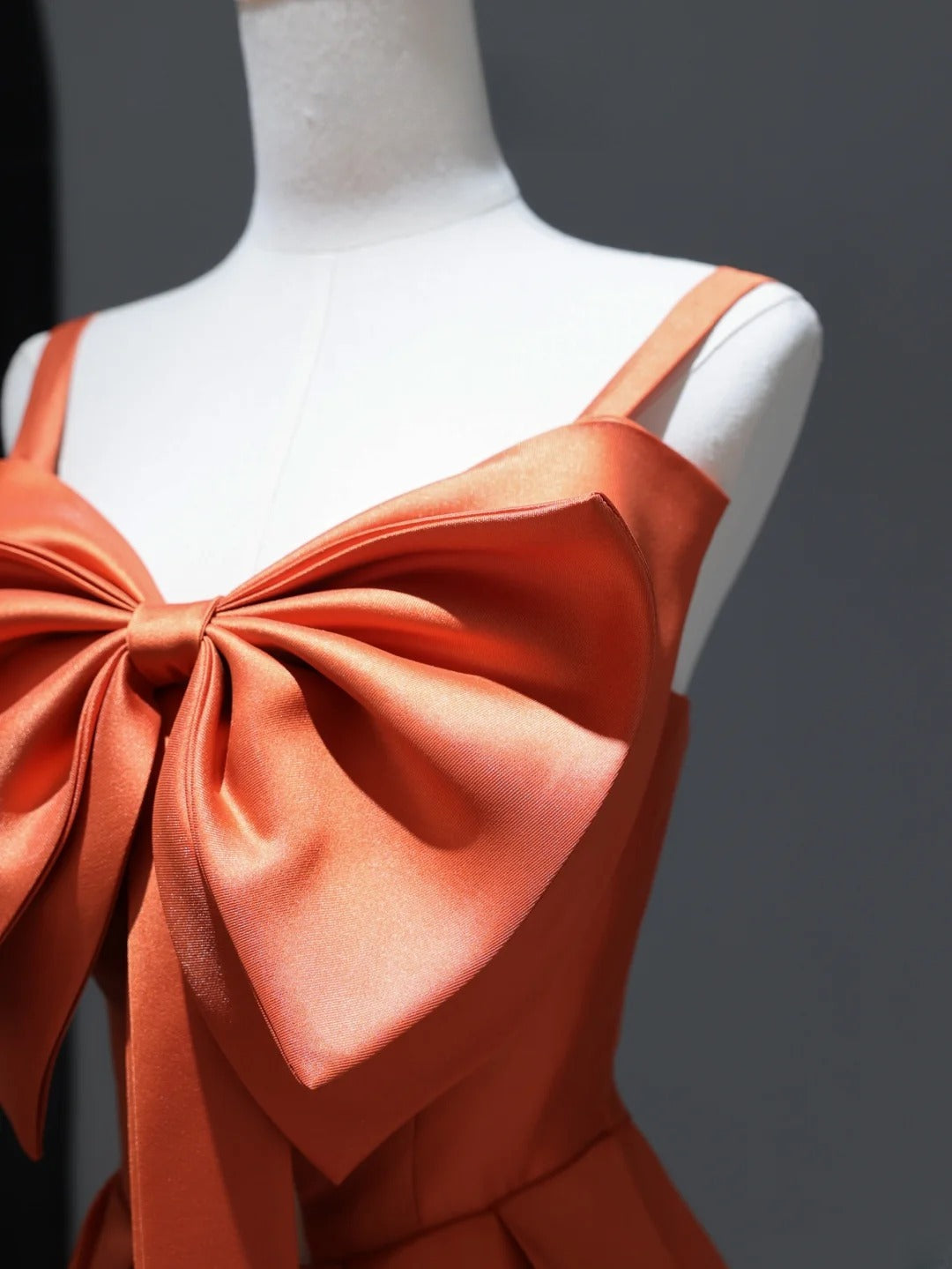 Modest Prom Dresses Aesthetic A Line Spaghetti Straps Satin Orange Inspiration Style Impress Corset Fitted Long Party Formal Gown AS386
