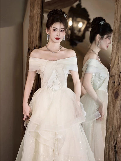 Charming Ball Gown Off The Shoulder White Tulle Long Prom Gown Party Wear Fashion Dresses N1823